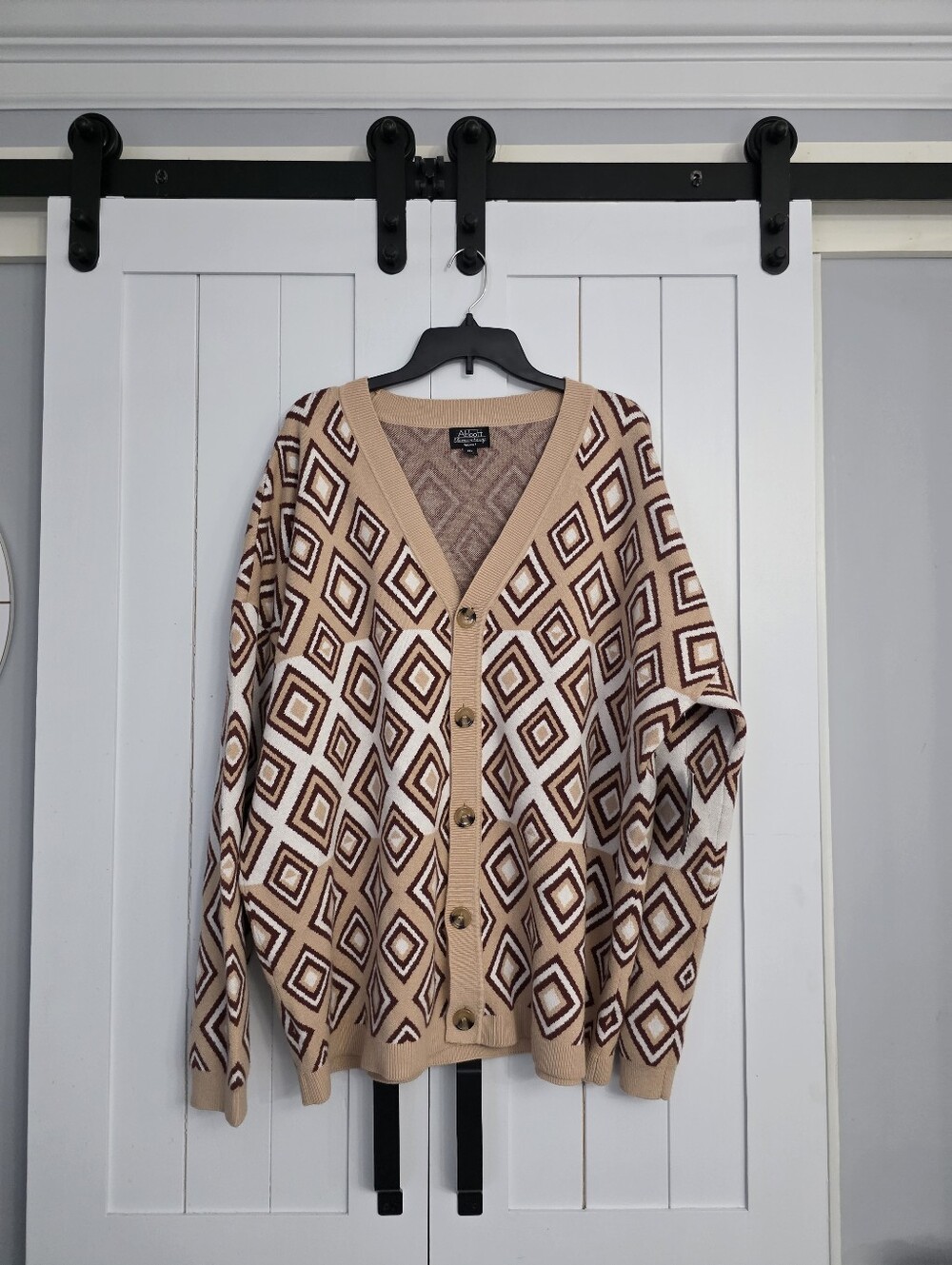 Abbott Elementary Long-Sleeve Diamond Cardigan Sweater. NEW!
